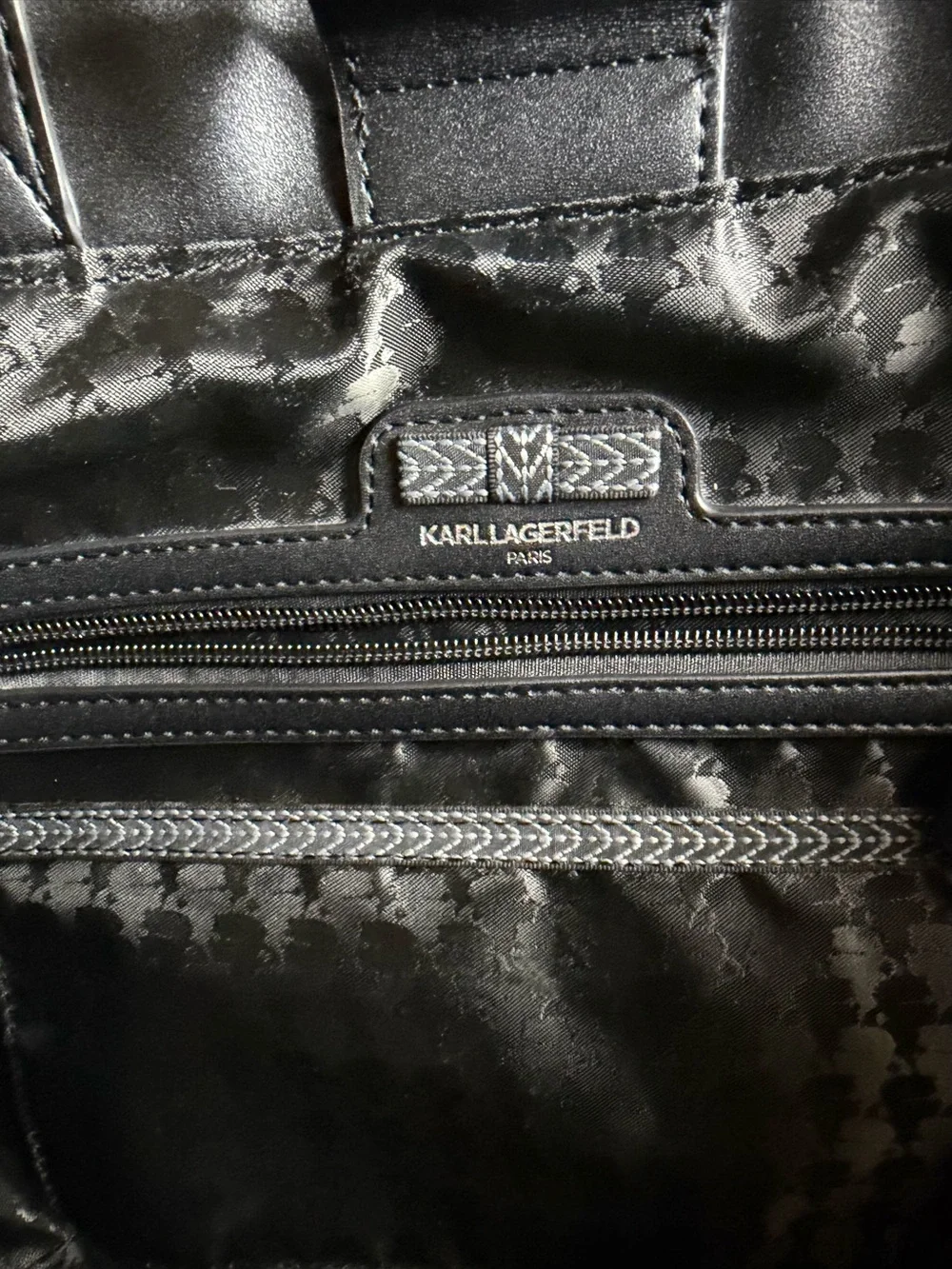 KARL LAGERFELD Paris Black Tote Shoulder Bag – Pre-Owned